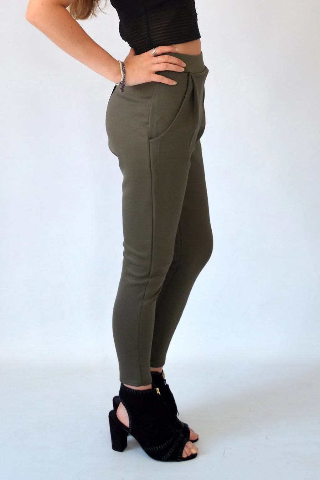 Grape Scuba Pleat Front Crop Trousers