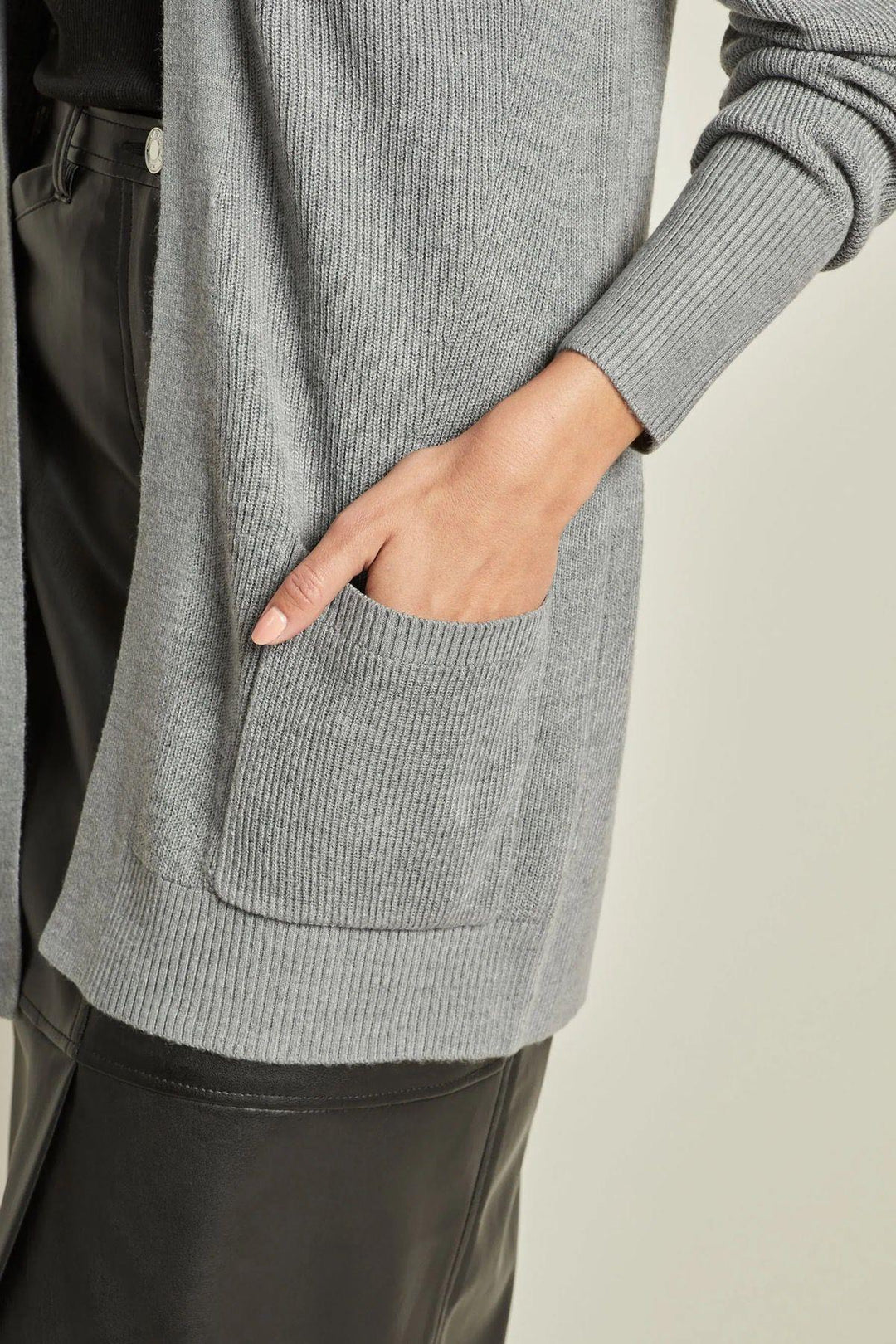 Ribbed Long Pocket Cardigan