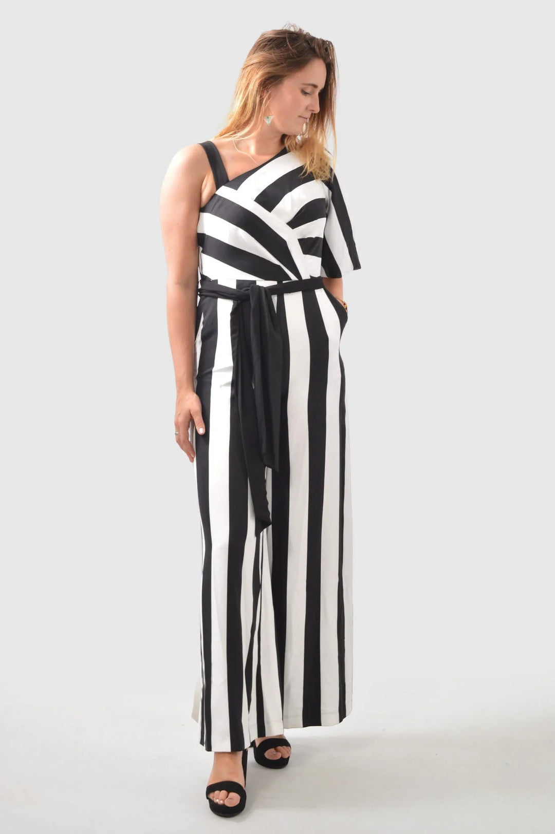 Black and white striped jumpsuit outfit best sale