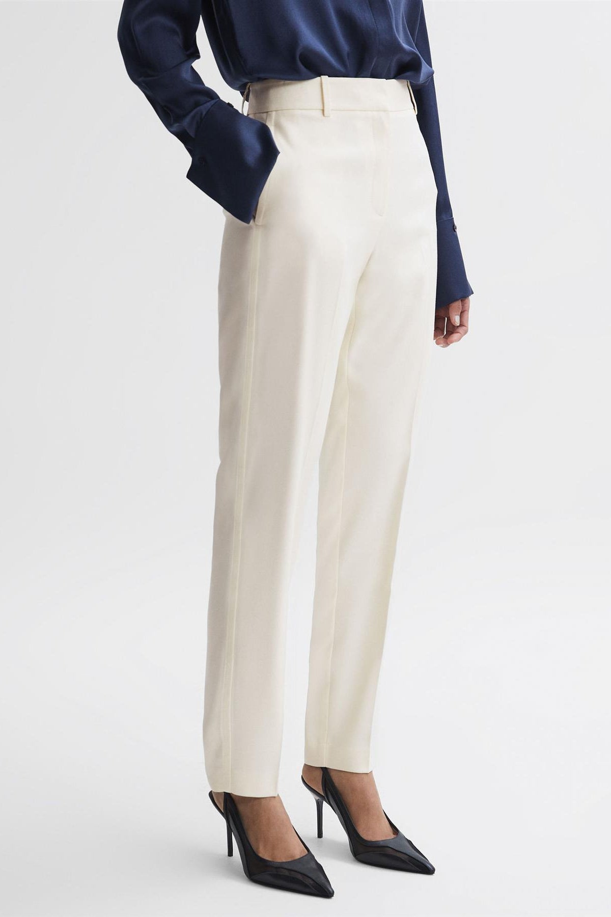Ladies Trousers | Pull On Trousers, Elasticated Waist, Straight Leg Trousers  | Anna Rose