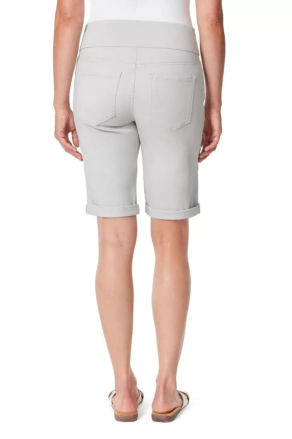 Gloria Vanderbilt Pull On Slimming Knee Shorts