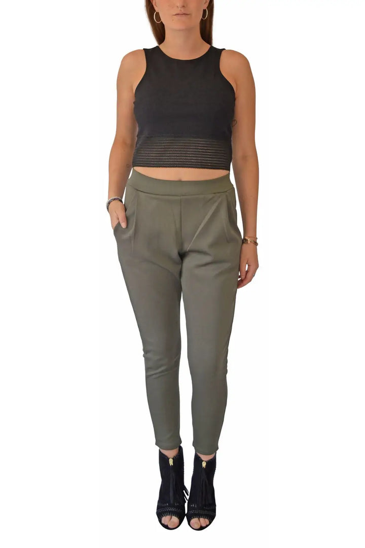 Grape Scuba Pleat Front Crop Trousers