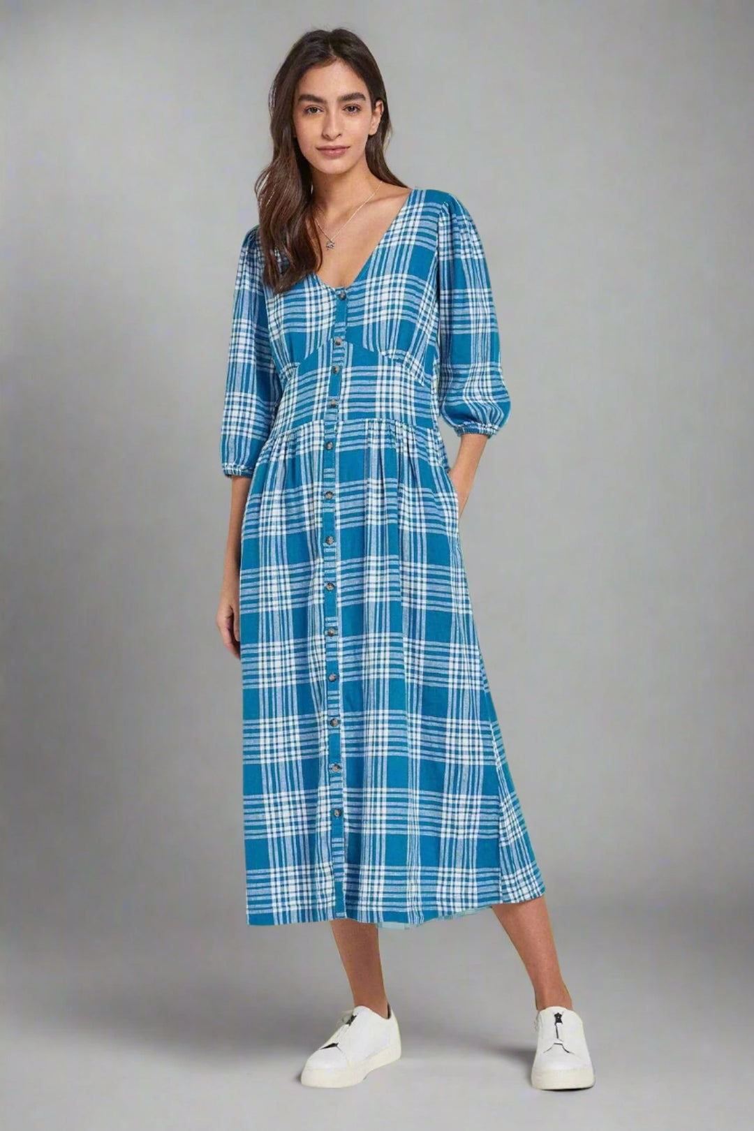 Secret Label Blue Check Midi Dress / 6 / Petite