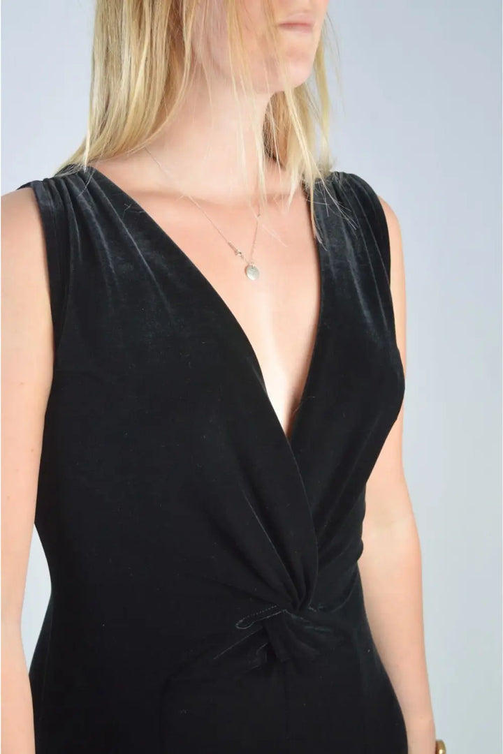 Karida Twist V Neck Velvet Dress