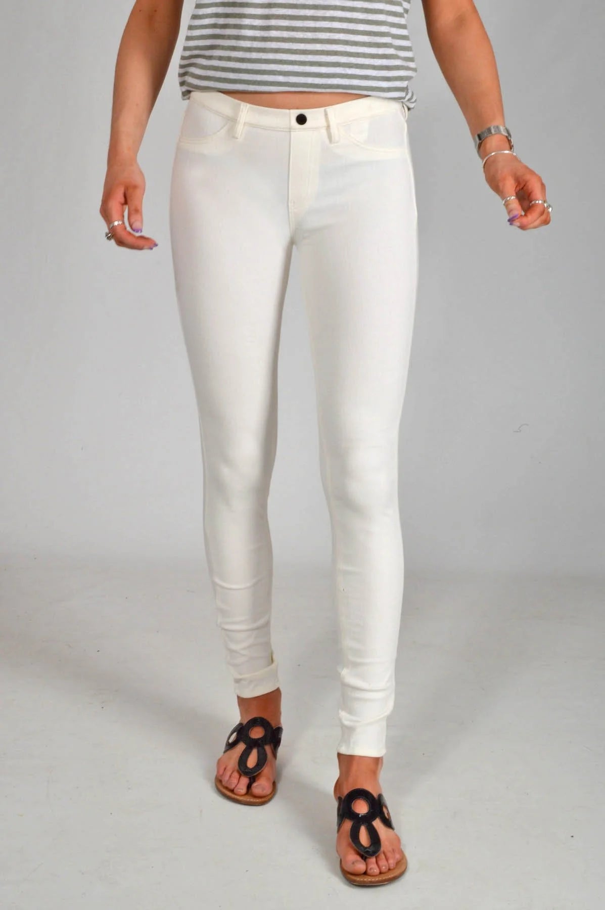 Hollister White Jeggings Size 15 - 67% off